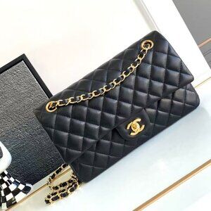 ✨ Chanel Black Shoulder Bag ✨